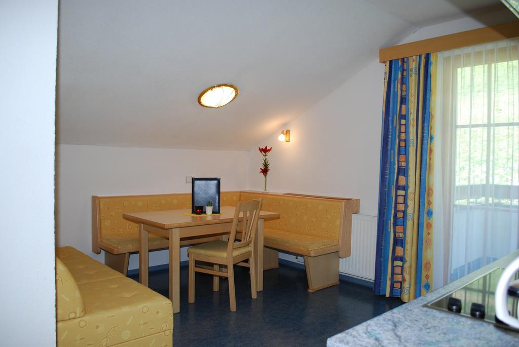 Chasa Monthani Ischgl Quarto foto